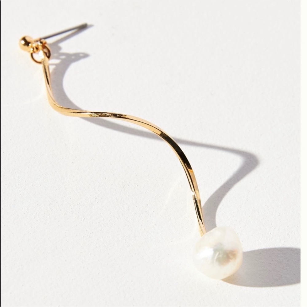 Anthropologie Twist Pearl Single Drop Earring